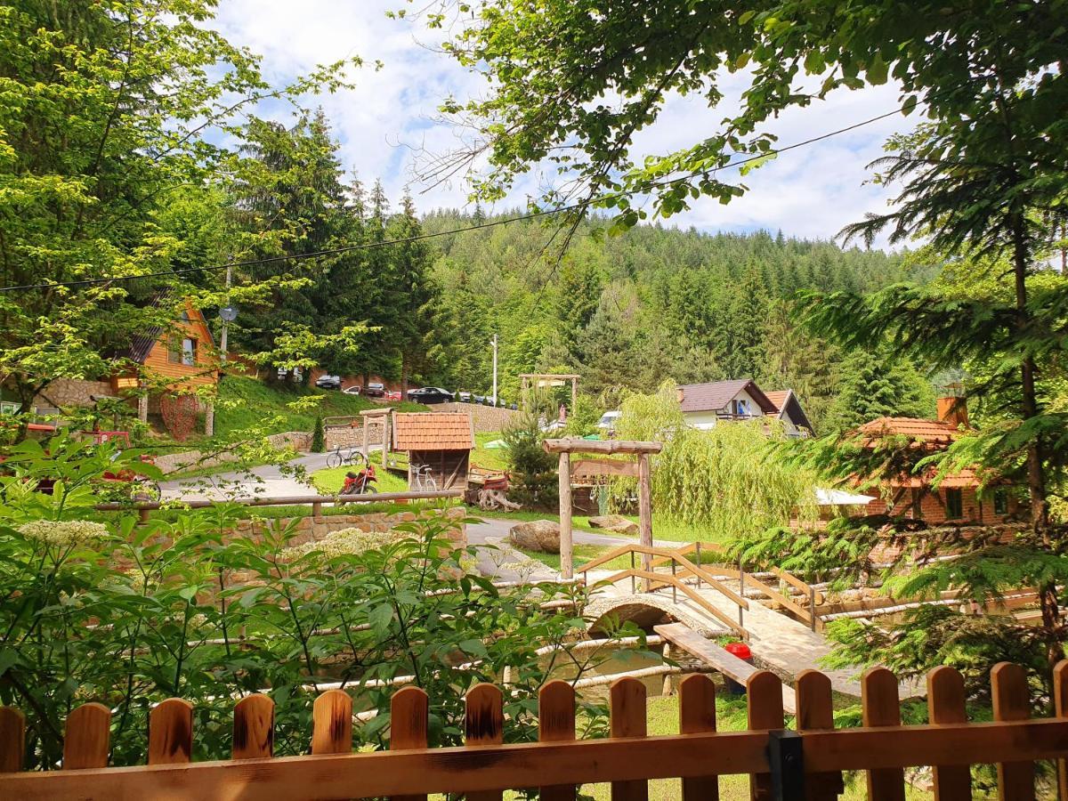 Appartamento Etno Selo Bistrovo Vitez Esterno foto