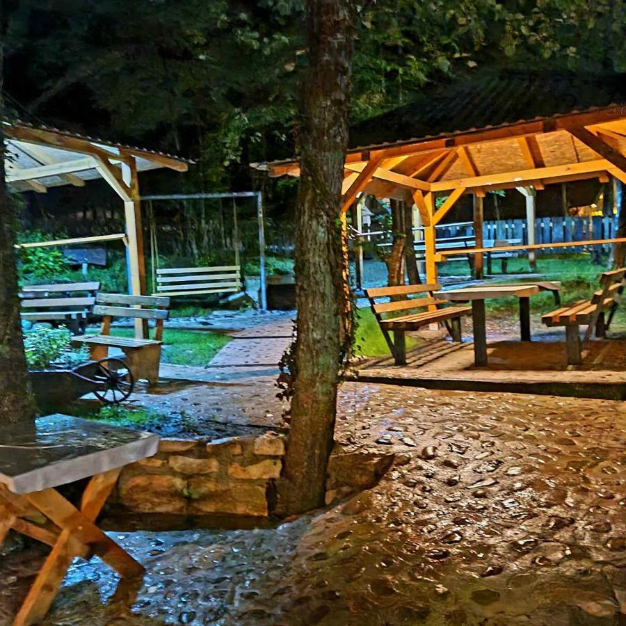Appartamento Etno Selo Bistrovo Vitez Esterno foto